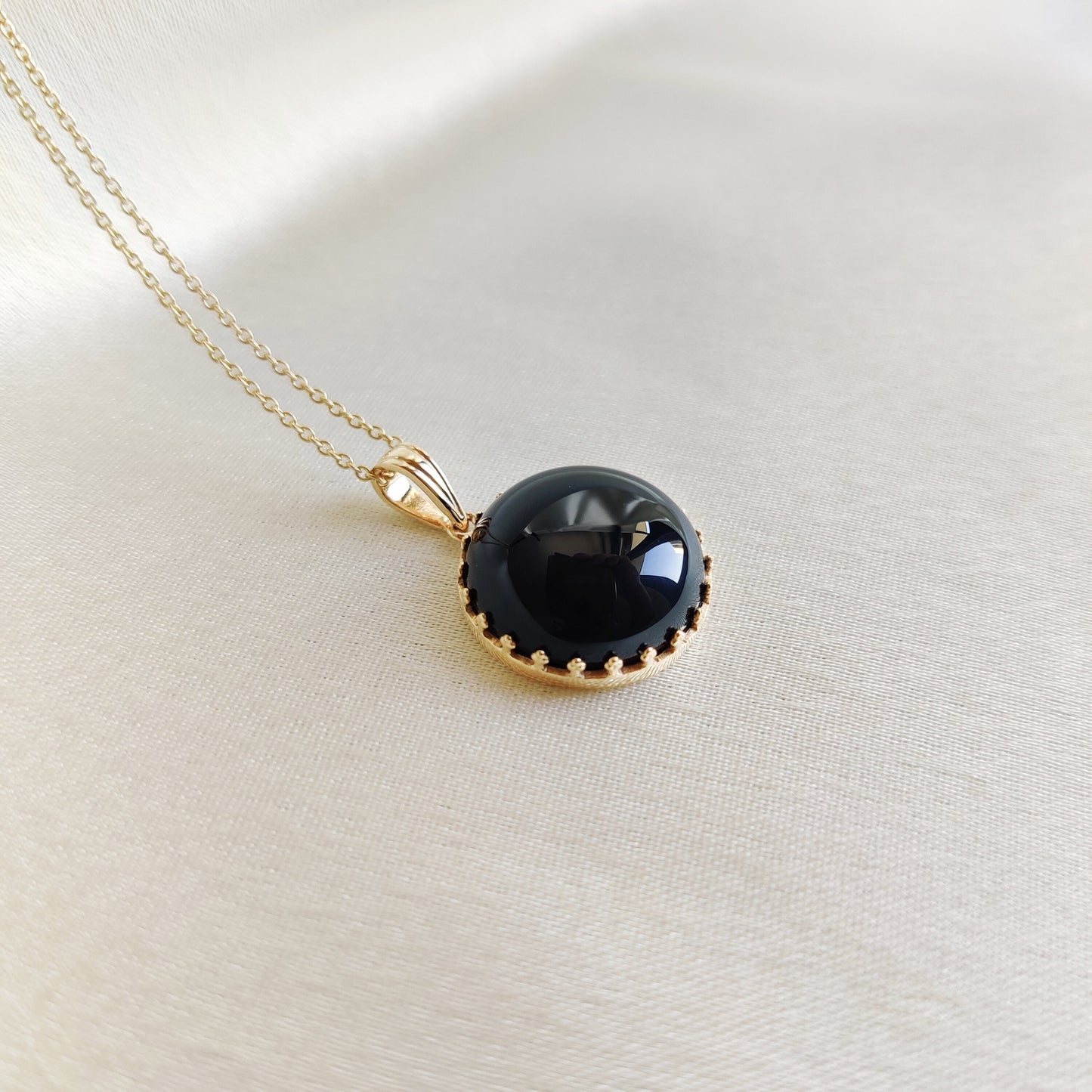 Natural Black Onyx Pendant, 14K Solid Yellow Gold Black Onyx Pendant, December Birthstone Pendant, Crown Bezel Pendant, Round Black Pendant