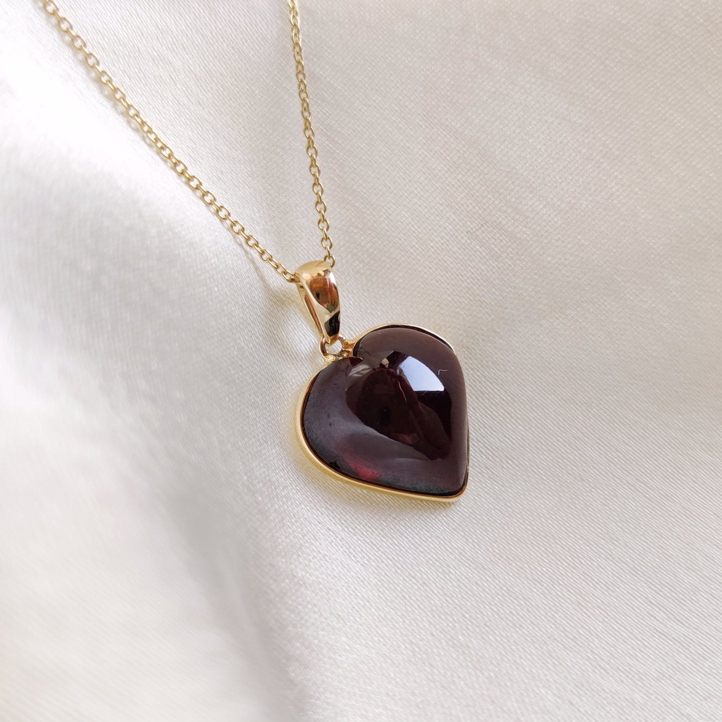 Natural Garnet Heart Pendant, 14K Solid Yellow Gold Pendant, Red Garnet Jewelry, January Birthstone Pendant, Christmas Present