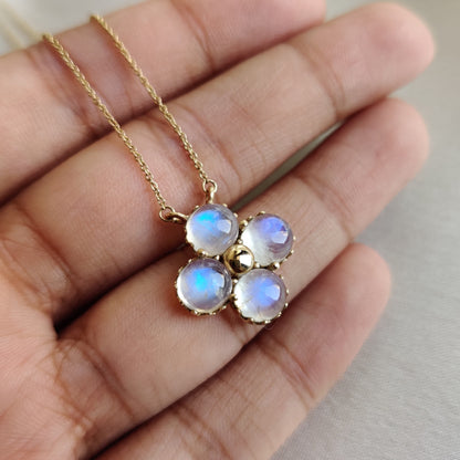 Natural Rainbow Moonstone Pendant, 14K Solid Yellow Gold Pendant, June Birthstone Pendant, Clover Shape Pendant, Blue Moonstone Jewelry