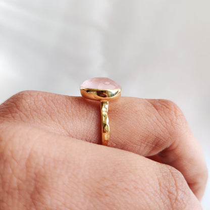 Natural Rose Quartz Ring, 14K Solid Yellow Gold Rose Quartz Ring, January Birthstone Ring, Valentine&#39;s Day Present, Rose Quartz Jewelry