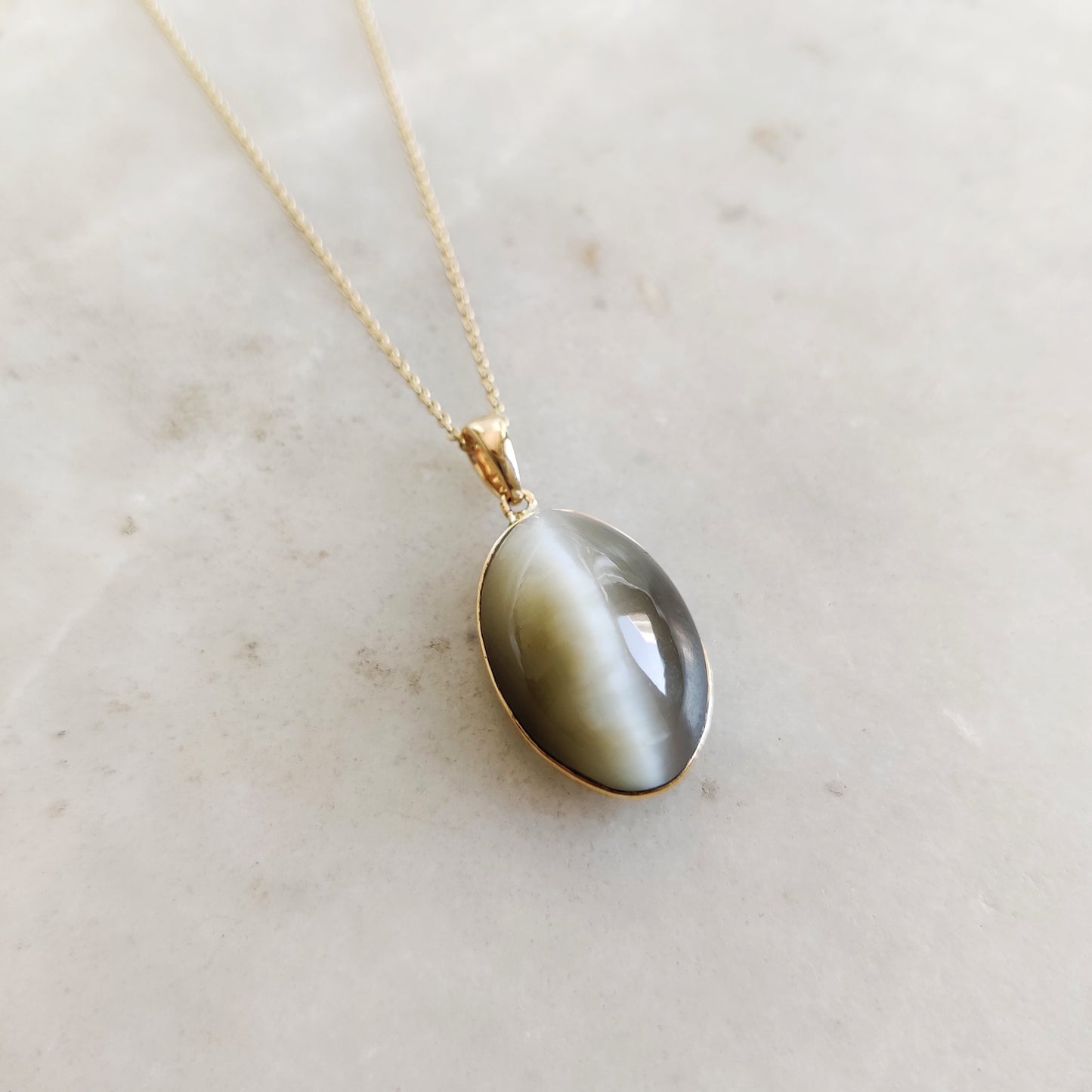 Natural Cat&#39;s Eye Pendant, 14K Solid Yellow Gold Cats Eye Pendant, June Birthstone, Bezel Oval Pendant, Christmas Gift, Cats Eye Jewelry