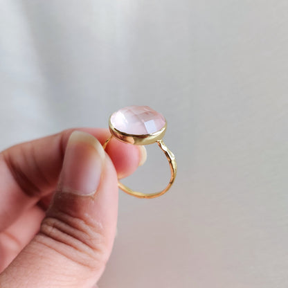 Natural Rose Quartz Ring, 14K Solid Yellow Gold Rose Quartz Ring, January Birthstone Ring, Valentine&#39;s Day Present, Rose Quartz Jewelry