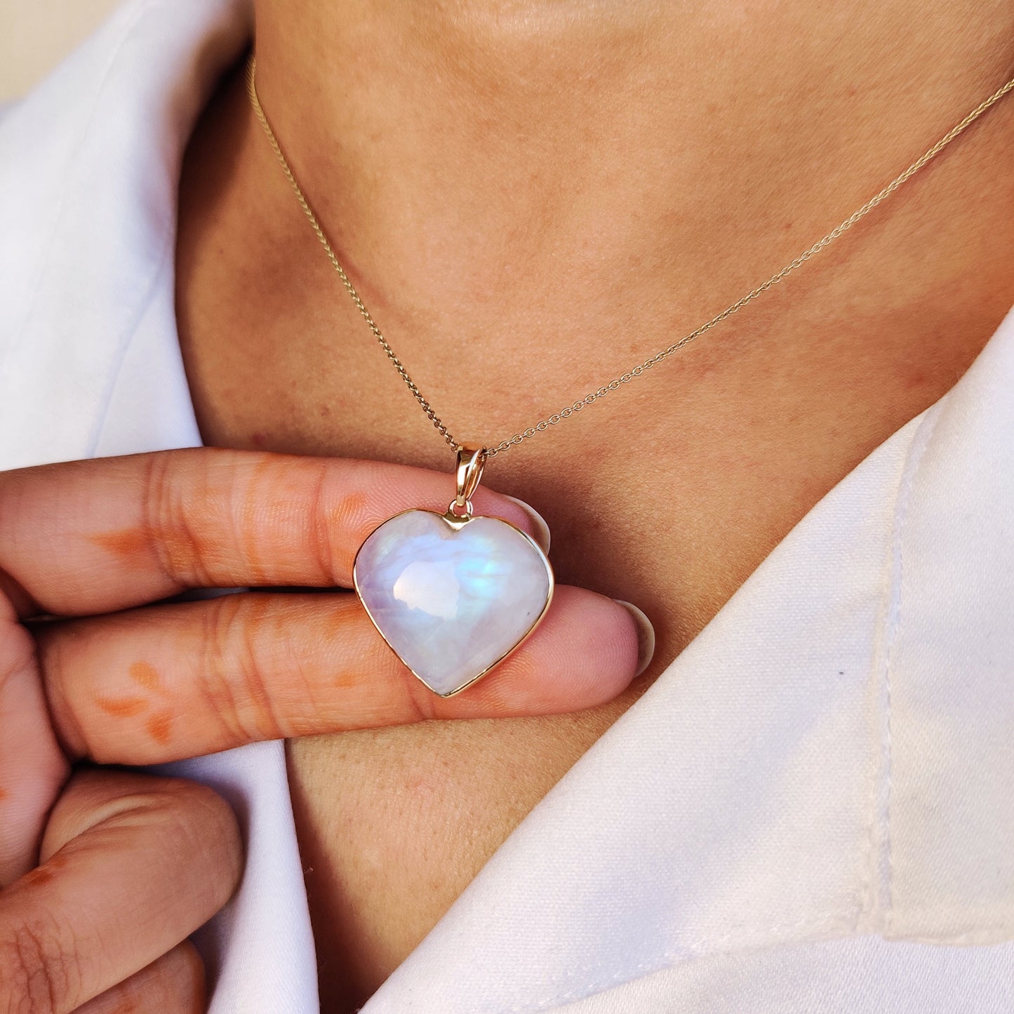 Natural Rainbow Moonstone Heart Pendant, 14K Solid Yellow Gold Moonstone Pendant, Blue Moonstone Jewelry, June Birthstone Pendant