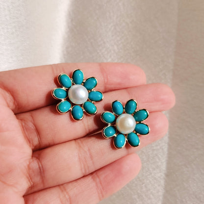 Natural Arizona Turquoise & Pearl Earrings,  Solid Gold Stud Earrings, Dainty Gemstone Flower Studs, Natural Turquoise Earrings, Pearl Studs