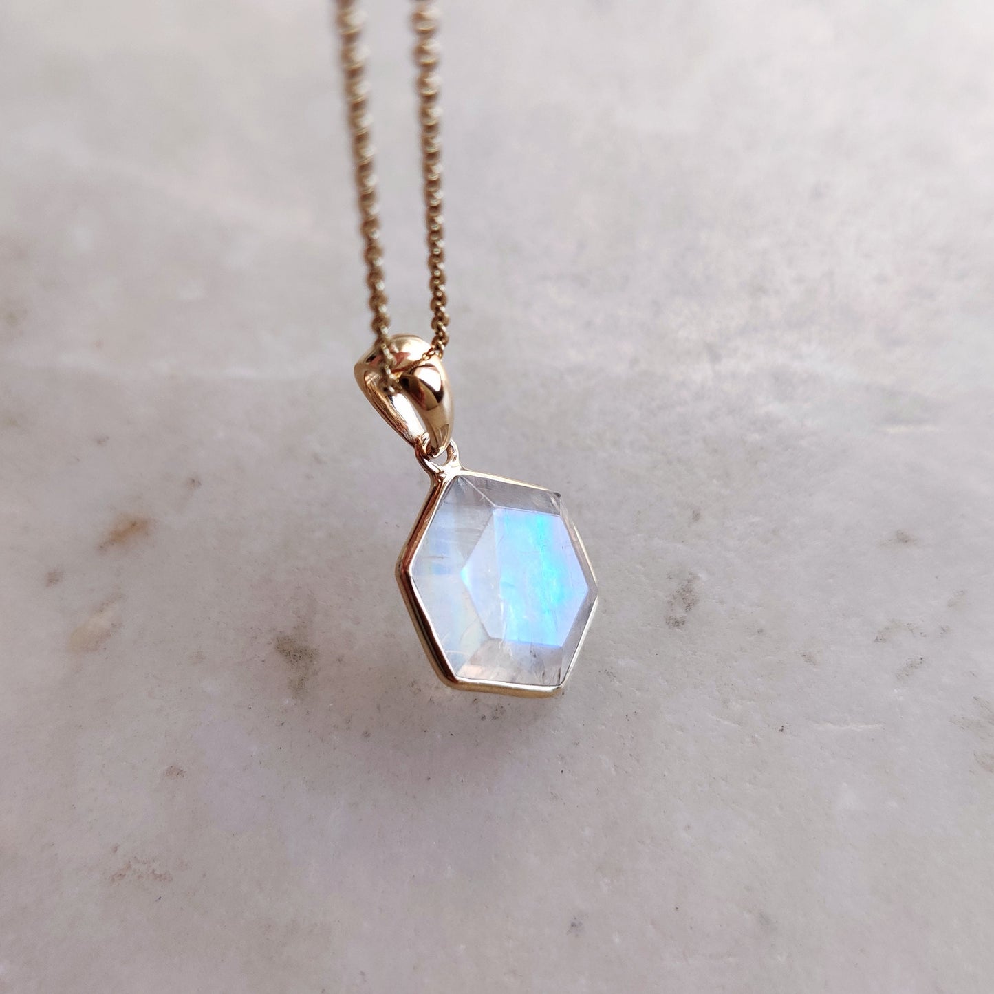 Natural Rainbow Moonstone Necklace, 14K Solid Gold Moonstone Pendant, Yellow Gold Necklace Pendant, Blue Moonstone Jewelry, June Birthstone