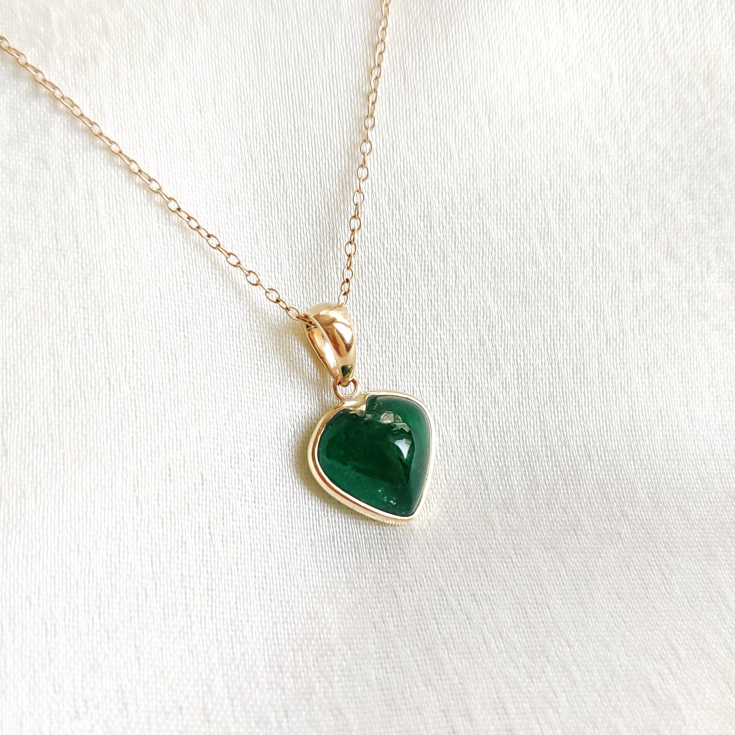 Natural Emerald Heart Pendant, 14K Solid Yellow Gold Pendant, Dainty Heart Shape Emerald, May Birthstone Pendant, Valentine&#39;s Day Gift