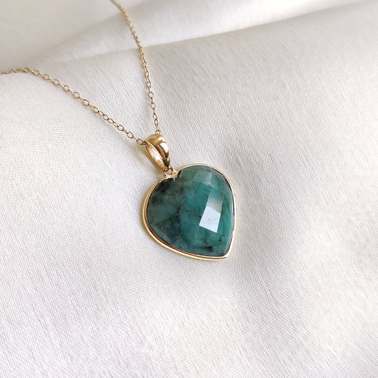 Natural Emerald Heart Pendant, 14K Solid Yellow Gold Emerald Pendant, May Birthstone Pendant, Bezel Pendant, Heart Pendant, Wedding Gift