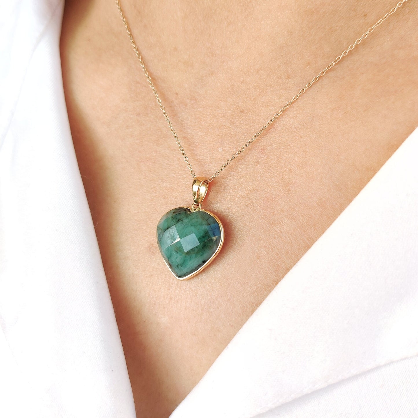 Natural Emerald Heart Pendant, 14K Solid Yellow Gold Emerald Pendant, May Birthstone Pendant, Bezel Pendant, Heart Pendant, Wedding Gift