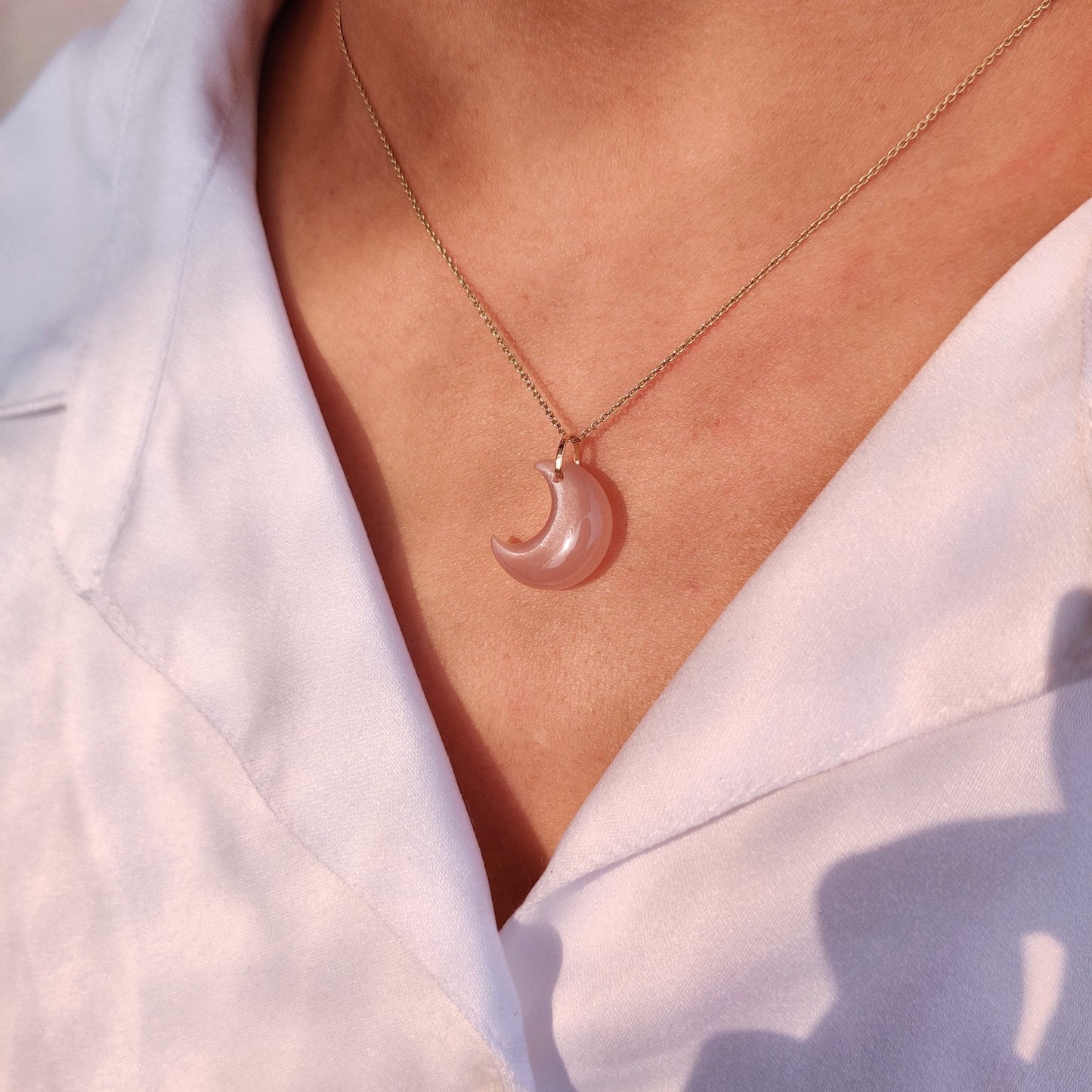 Natural Peach Moonstone Pendant, 14K Solid Yellow Gold Moonstone Pendant, June Birthstone Pendant, Crescent Moonstone Pendant, Birthday Gift