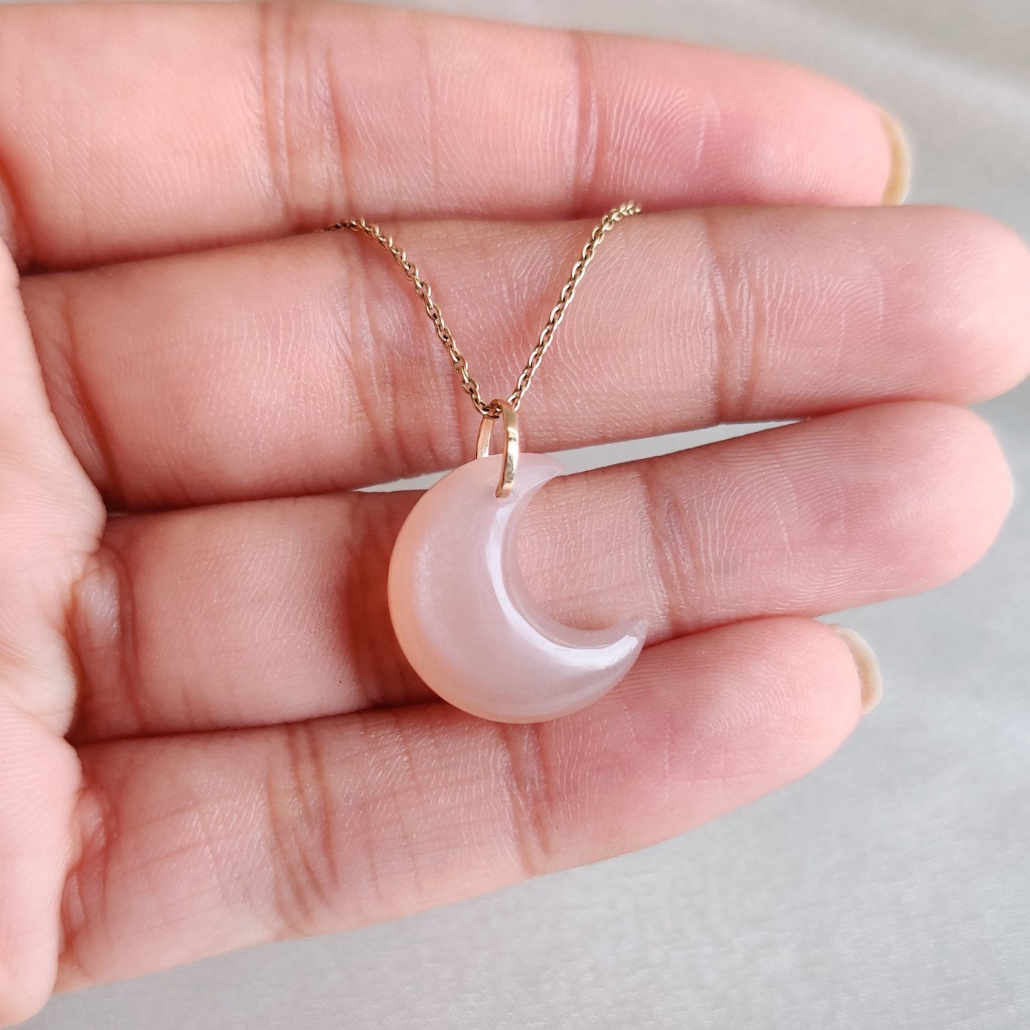 Natural Peach Moonstone Pendant, 14K Solid Yellow Gold Moonstone Pendant, June Birthstone Pendant, Crescent Moonstone Pendant, Birthday Gift