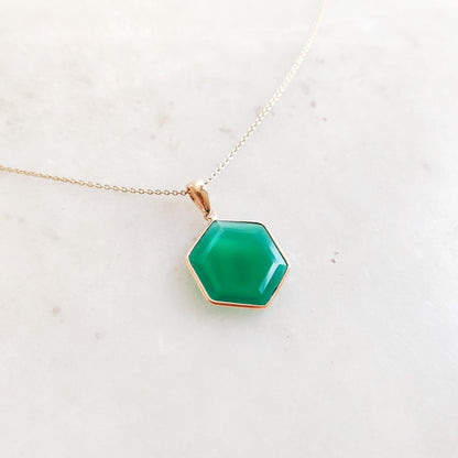 Natural Green Onyx Hexagon Pendant, 14K Solid Yellow Gold Onyx Pendant, Hexagon Pendant, May Birthstone Pendant, Green Onyx Jewelry