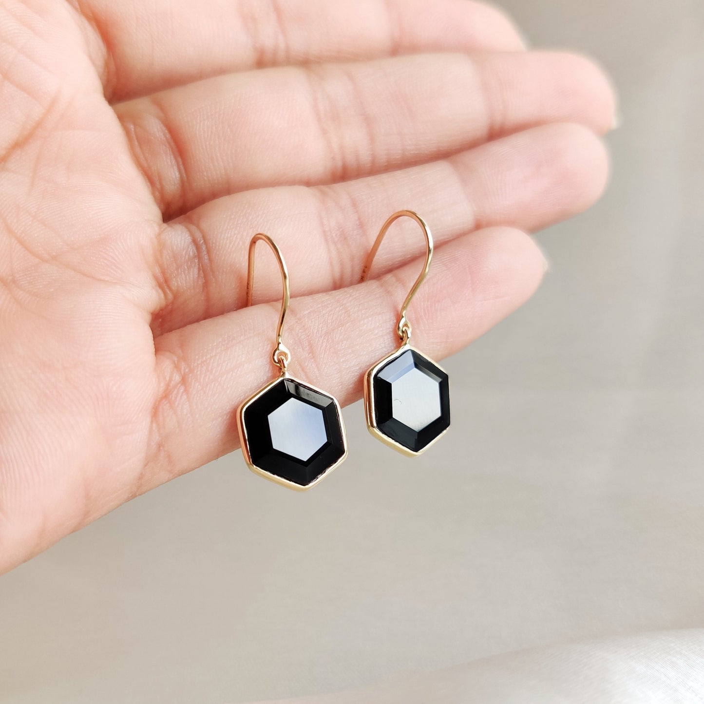 Natural Black Onyx Hexagon Earrings, 14K Solid Yellow Gold Earrings, December Birthstone Earrings,Dainty Onyx Earrings, Hexagon Cut Earrings