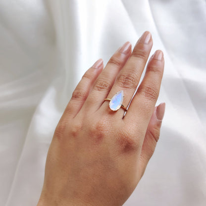 Natural Rainbow Moonstone Ring, 14K Solid Yellow Gold Moonstone Ring, June Birthstone Ring, Pear Cut Engagement Ring, Blue Moonstone Ring