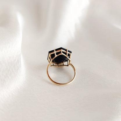 Natural Black Onyx Hexagon Cut Ring, 14K Solid Yellow Gold Obyx Ring, December Birthstone Ring, Statement Black Onyx Ring, Birthday Present