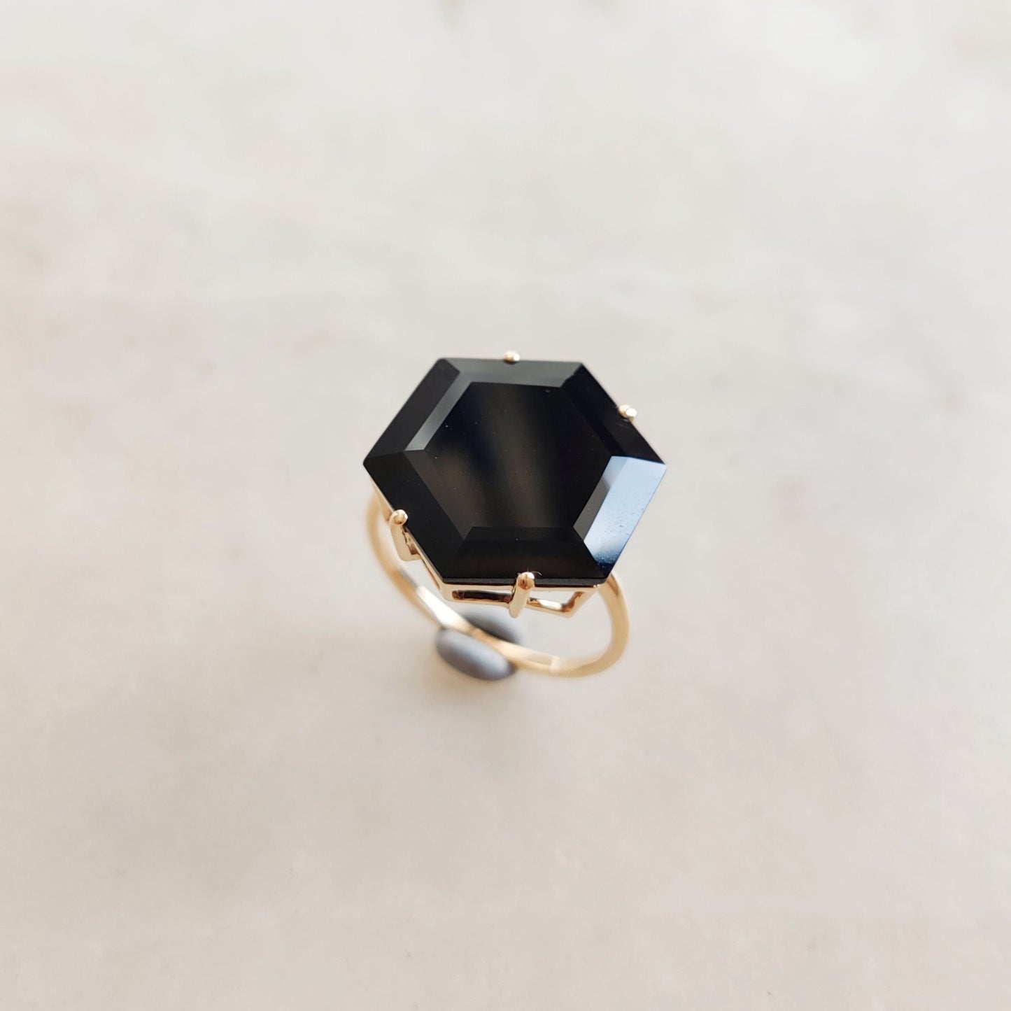 Natural Black Onyx Hexagon Cut Ring, 14K Solid Yellow Gold Obyx Ring, December Birthstone Ring, Statement Black Onyx Ring, Birthday Present