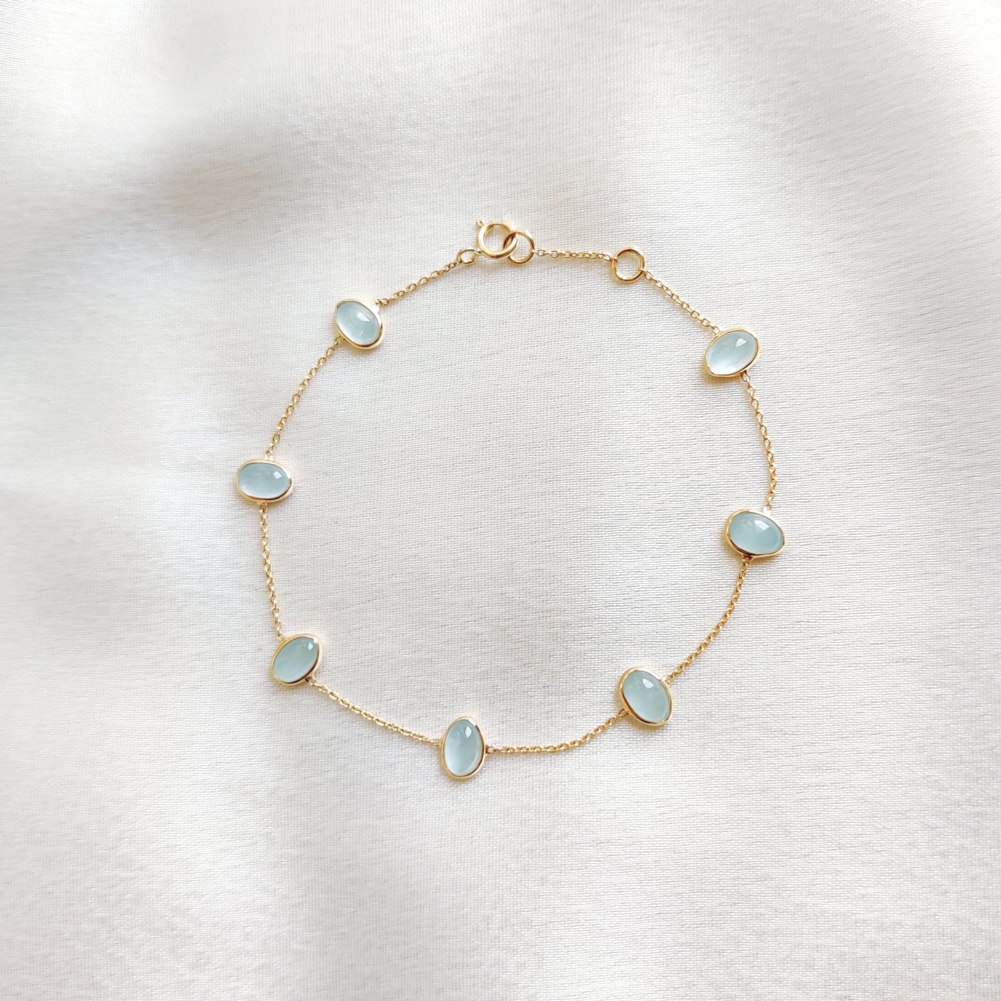 Natural Aquamarine Bracelet, 14K Solid Gold Bracelet, Oval Aquamarine Bezel Set Bracelet, March Birthstone Bracelet, Aquamarine Jewelry