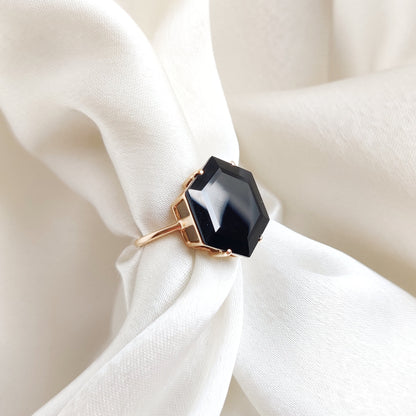 Natural Black Onyx Hexagon Cut Ring, 14K Solid Yellow Gold Obyx Ring, December Birthstone Ring, Statement Black Onyx Ring, Birthday Present