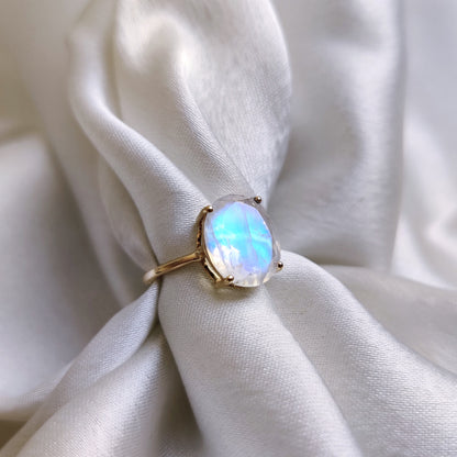 Natural Rainbow Moonstone Ring, 14K Solid Yellow Gold Blue Moonstone Ring, June Birthstone Ring, Oval Cut Moonstone Ring, Christmas Present