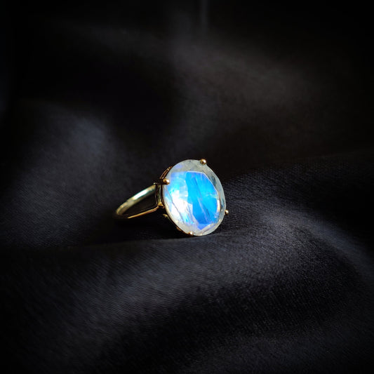 Natural Rainbow Moonstone Ring, 14K Solid Yellow Gold Blue Moonstone Ring, June Birthstone Ring, Oval Cut Moonstone Ring, Christmas Present