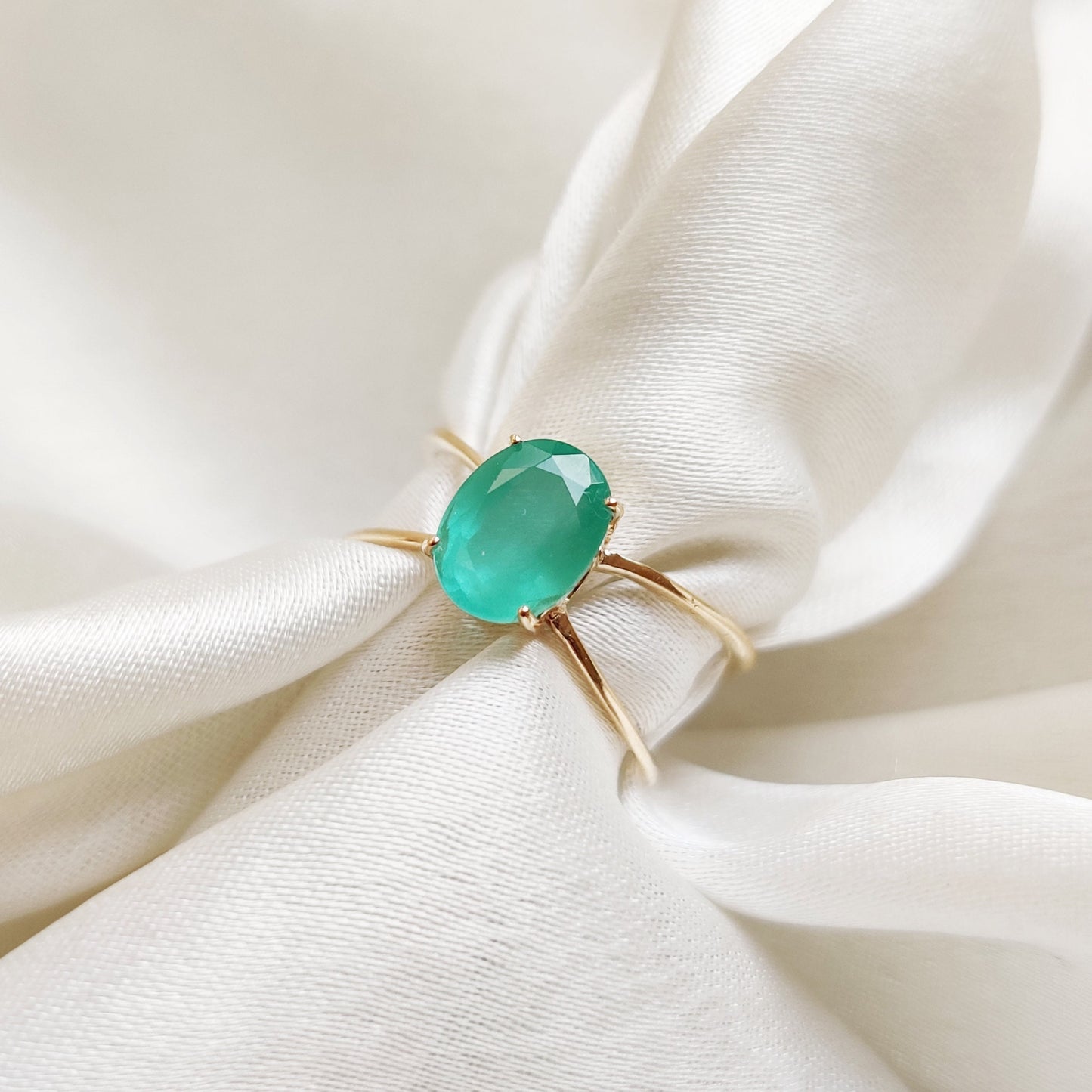 14K Gold Natural Emerald Ring, Solid Yellow Gold Emerald Ring, May Birthstone Ring, Dainty Cross Band Emerald Ring, Oval Cut Emerald Ring