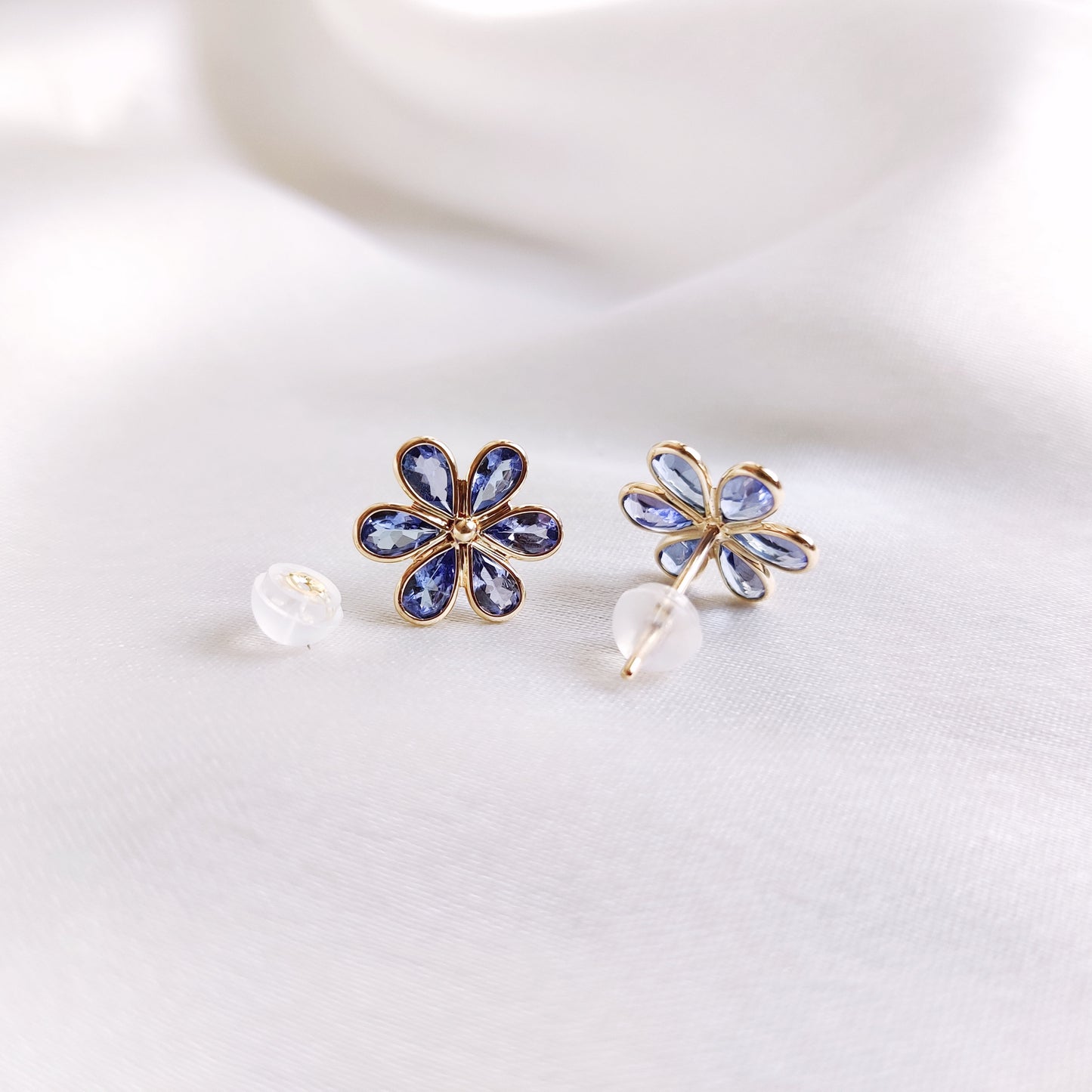 Natural Tanzanite Stud Earrings, Solid Yellow Gold Tanzanite Studs, Tanzanite Flower Earrings, December Birthstone, Dainty Tanzanite Studs