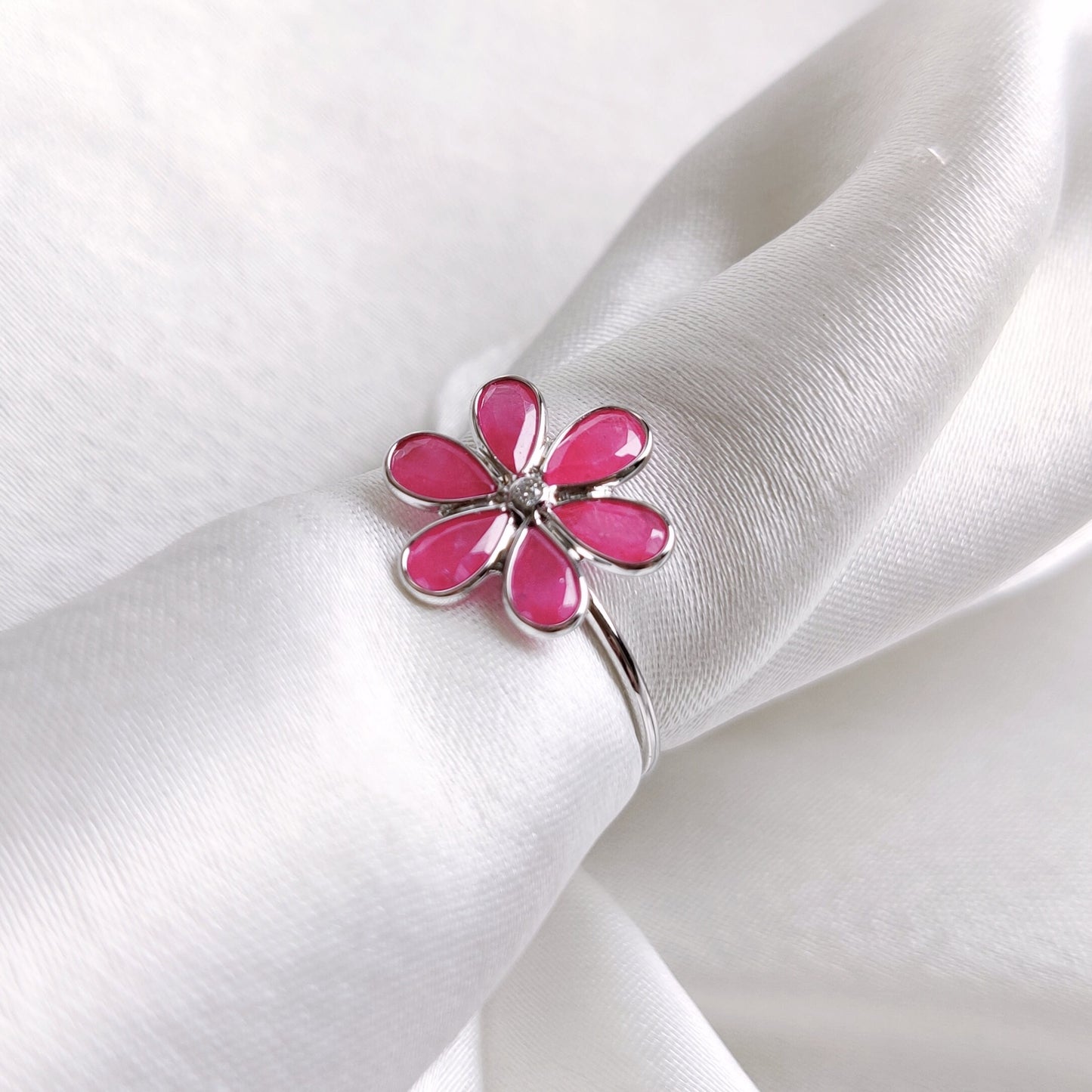 Natural Ruby Ring, 14K Solid White Gold Ruby & Diamond Ring, Bezel Flower Ring, July Birthstone, White Gold Jewelry, Dainty Ruby Ring