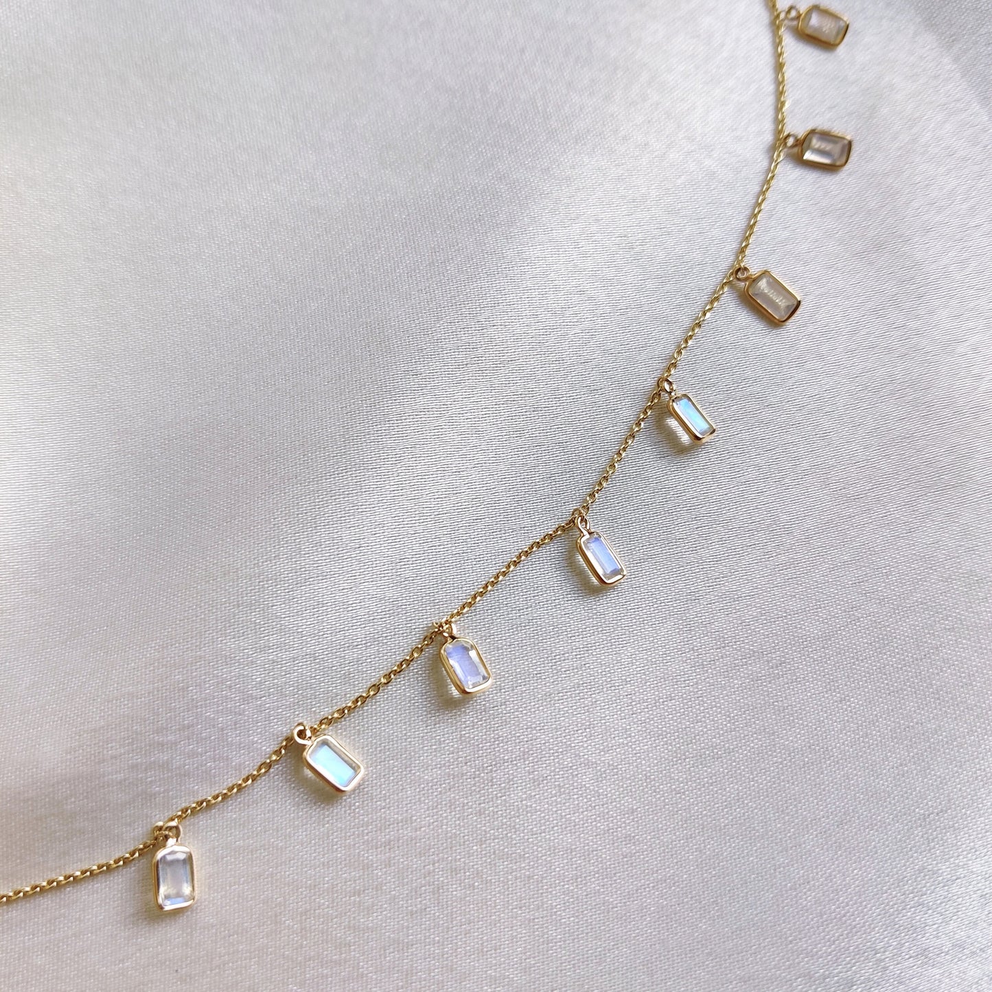 Natural Rainbow Moonstone Bracelet, 14K Solid Yellow Gold Moonstone Chain Bracelet, June Birthstone Bracelet, Dainty Moonstone Jewelry