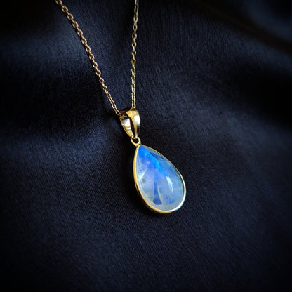 Natural Rainbow Moonstone Pendant, 14K Solid Yellow Gold Moonstone Pendant, June Birthstone Pendant, Blue Moonstone Pebdant, Christmas Gift