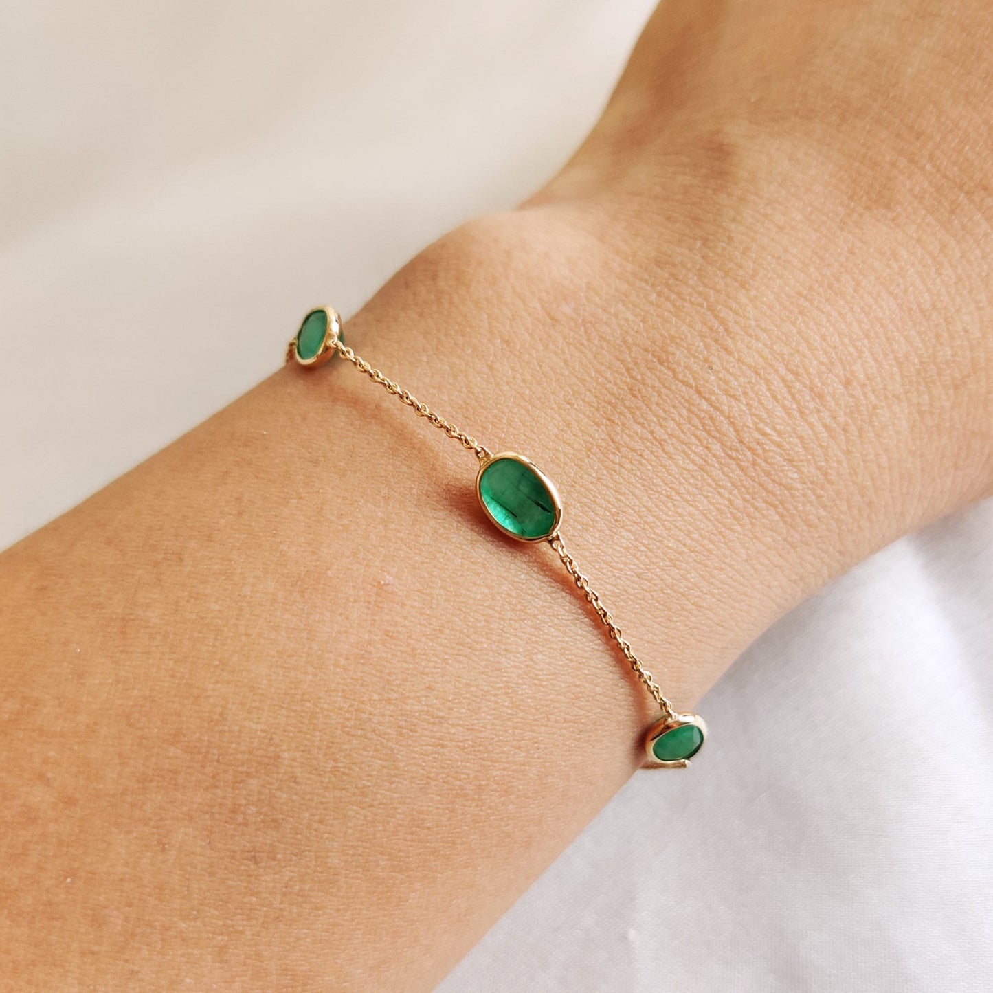 Natural Emerald Bracelet, 14K Solid Gold Emerald Bracelet, Dainty Emerald Bezel Set Bracelet, May Birthstone Bracelet, Emerald Jewelry