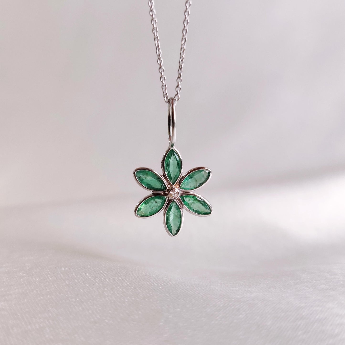 Natural Emerald & Diamond Pendant, 14K Solid White Gold Pendant, Emerald Flower Pendant, May Birthstone Birthstone, White Gold Jewelry