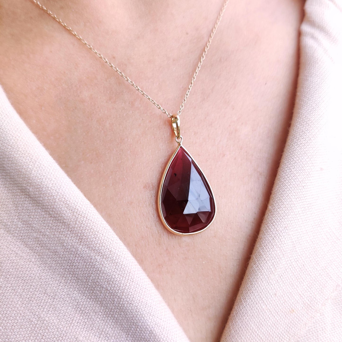 Natural Garnet Pendant, 14K Solid Yellow Gold Garnet Pendant, January Birthstone Pendant, Christmas Present, Garnet Jewelry