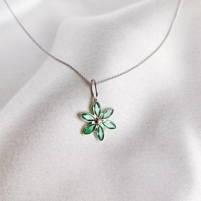 Natural Emerald & Diamond Pendant, 14K Solid White Gold Pendant, Emerald Flower Pendant, May Birthstone Birthstone, White Gold Jewelry