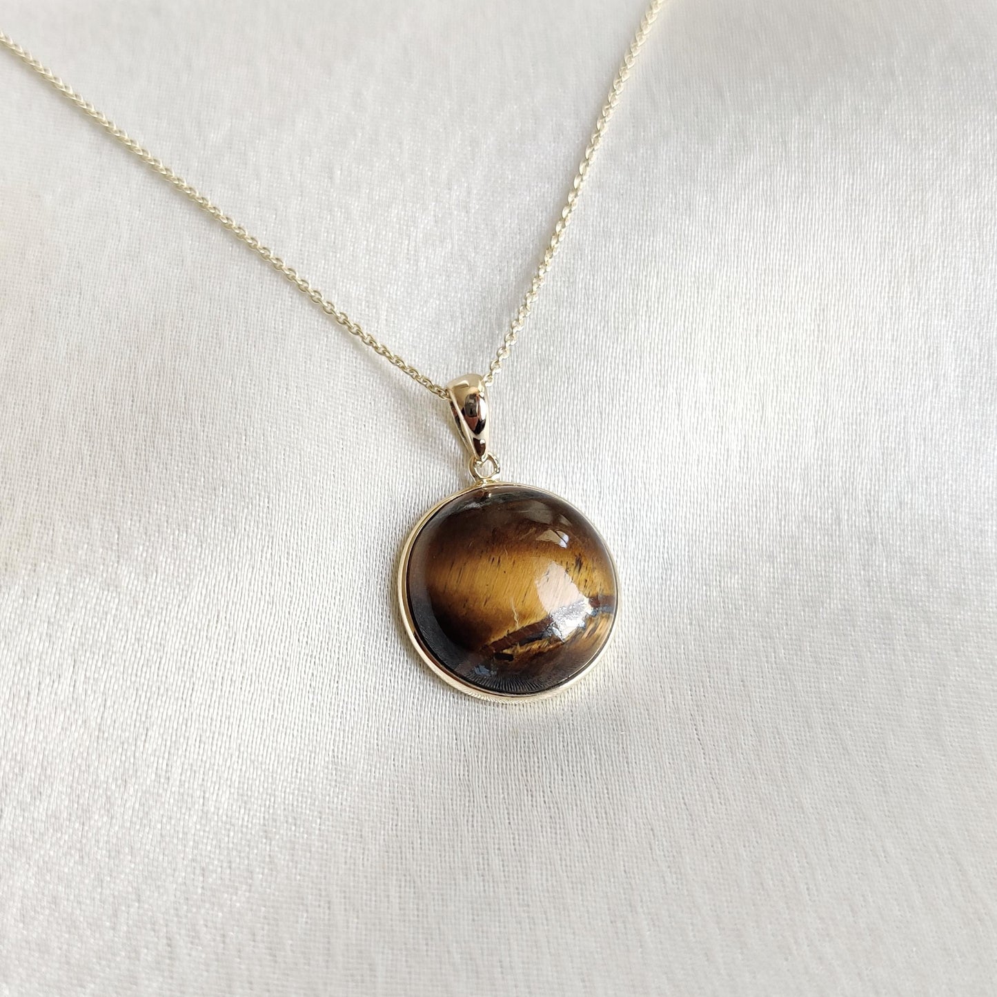 Natural Tiger Eye Pendant, 14K Solid Gold Tiger Eye Pendant, Solid Gold Bezel Pendant, June Birthstone, Christmas Gift, Tiger Eye Jewelry