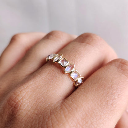 Natural Rainbow Moonstone Ring, 14K Solid Yellow Gold Moonstone Ring, June Birthstone Ring, Blue Moonstone Infinity Ring, Christmas Present