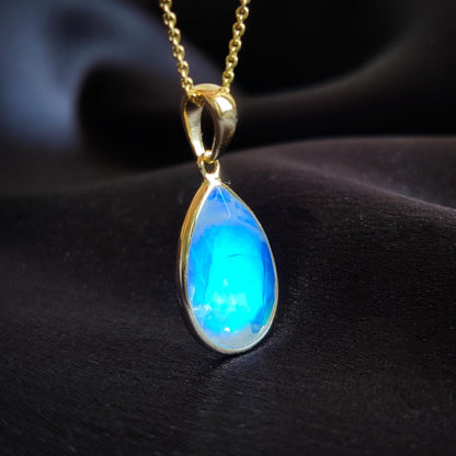 Natural Rainbow Moonstone Pendant, 14K Solid Yellow Gold Moonstone Pendant, Blue Moonstone Jewelry, June Birthstone Pendant, Christmas Gift