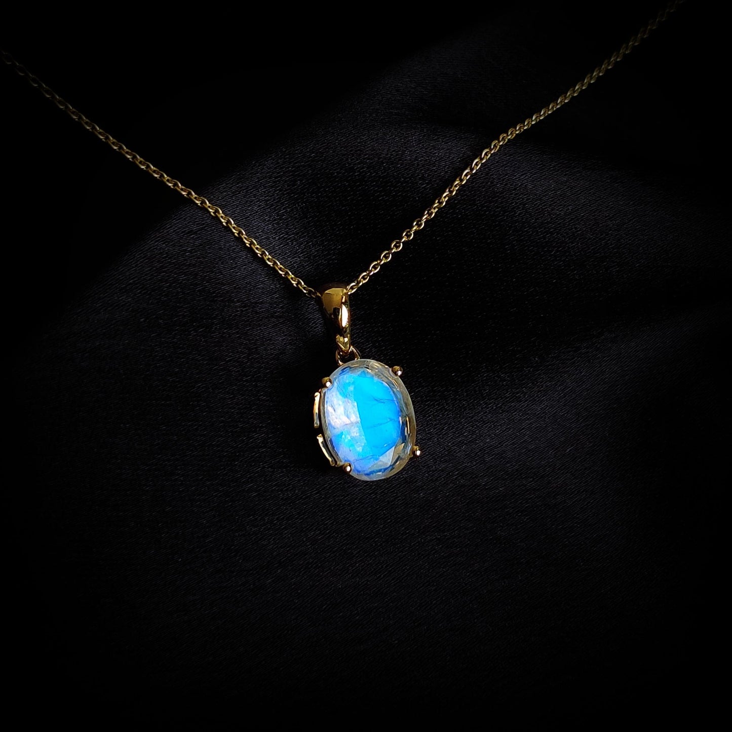 Natural Rainbow Moonstone Pendant, 14K Solid Yellow Gold Moonstone Pendant, June Birthstone Pendant, Christmas Gift, Blue Moonstone Jewelry