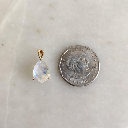 Natural Rainbow Moonstone Pendant, 14K Solid Yellow Gold Moonstone Pendant, June Birthstone Pendant, Christmas Gift, Blue Moonstone Jewelry