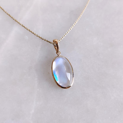 Natural Rainbow Moonstone Pendant, 14K Solid Yellow Gold Pendant, June Birthstone Pendant, Rainbow Moonstone Jewelry, Blue Moonstone Pendant