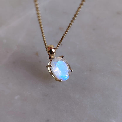 Natural Rainbow Moonstone Pendant, 14K Solid Yellow Gold Moonstone Pendant, June Birthstone Pendant, Christmas Gift, Blue Moonstone Jewelry