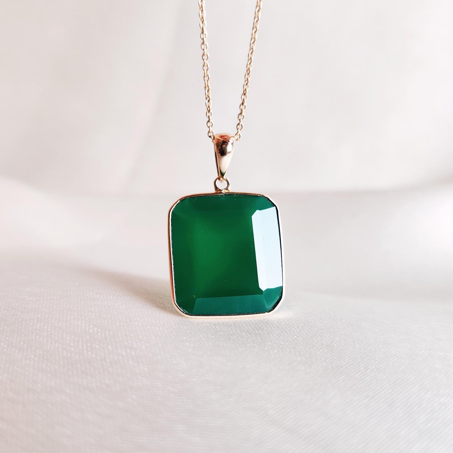 Natural Green Onyx Pendant, 14K Solid Yellow Gold Pendant, May Birthstone Pendant, Christmas Gift, Onyx Jewelry