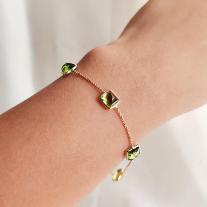 Natural Peridot Bracelet, 14K Yellow Gold Peridot Bracelet, Chain Bracelet, Dainty Gemstone Bracelet, Peridot Jewelry, August Birthstone