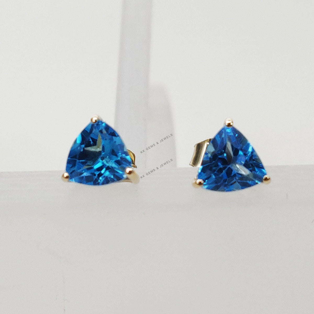 Natural Swiss Blue Topaz Stud Earrings, 14K Solid Yellow Gold, Trillion Cut