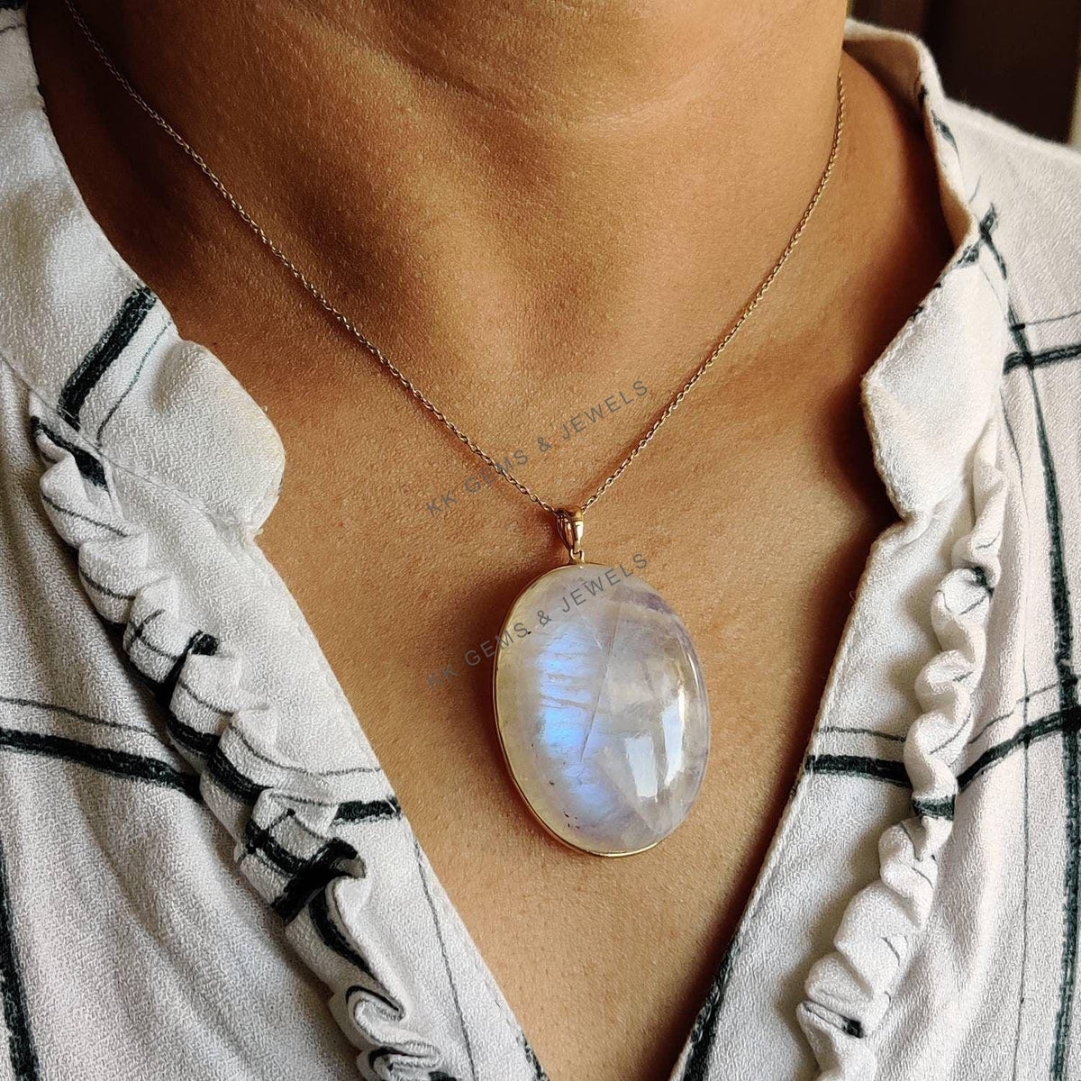Natural Rainbow Moonstone 14K Solid Yellow Gold Pendant, June Birthstone