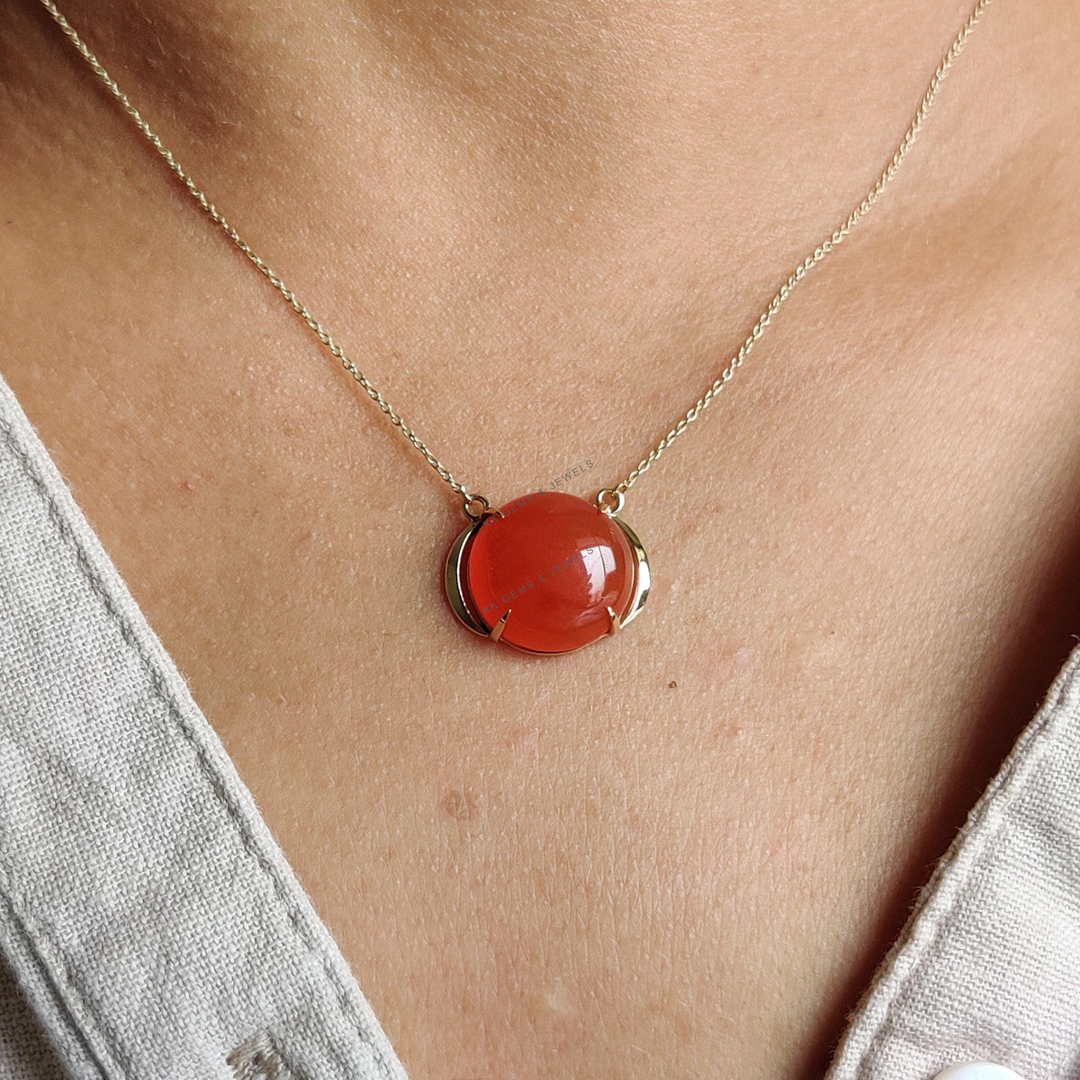 Natural Red Onyx 14K Solid Yellow Gold Pendant, Round Cabochon Necklace