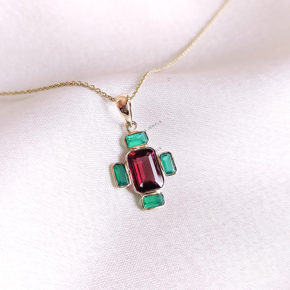 14K Solid Yellow Gold Natural Rhodolite Garnet & Green Onyx Pendant, Multi Stone Pendant