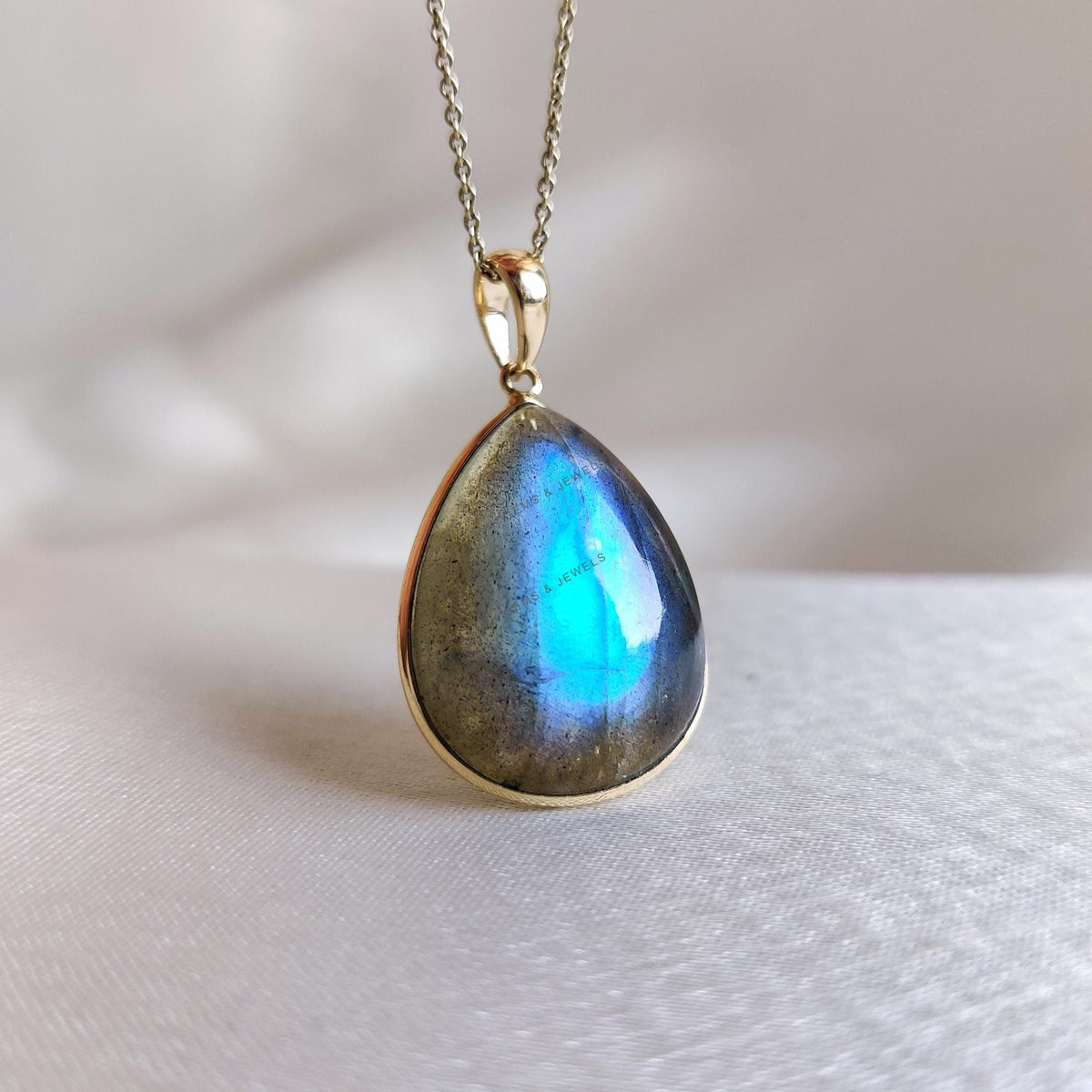 14K Solid Yellow Gold Pear Natural Labradorite Bezel Pendant, November Birthstone