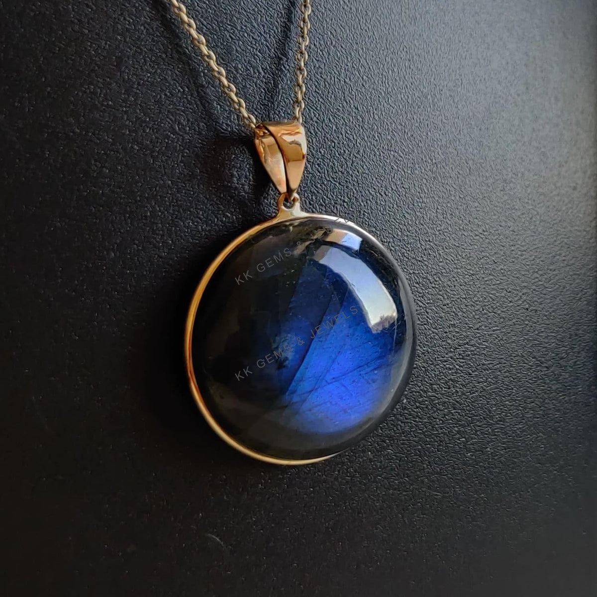Natural Labradorite 14K Solid Gold Pendant, Round Bezel, November Birthstone