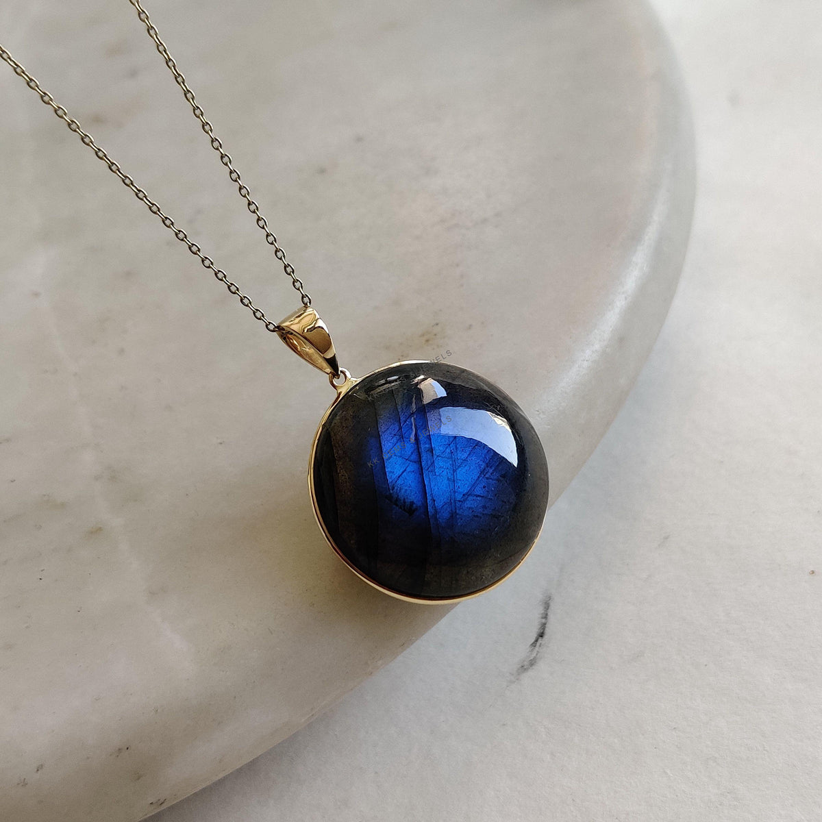 Natural Labradorite 14K Solid Gold Pendant, Round Bezel, November Birthstone