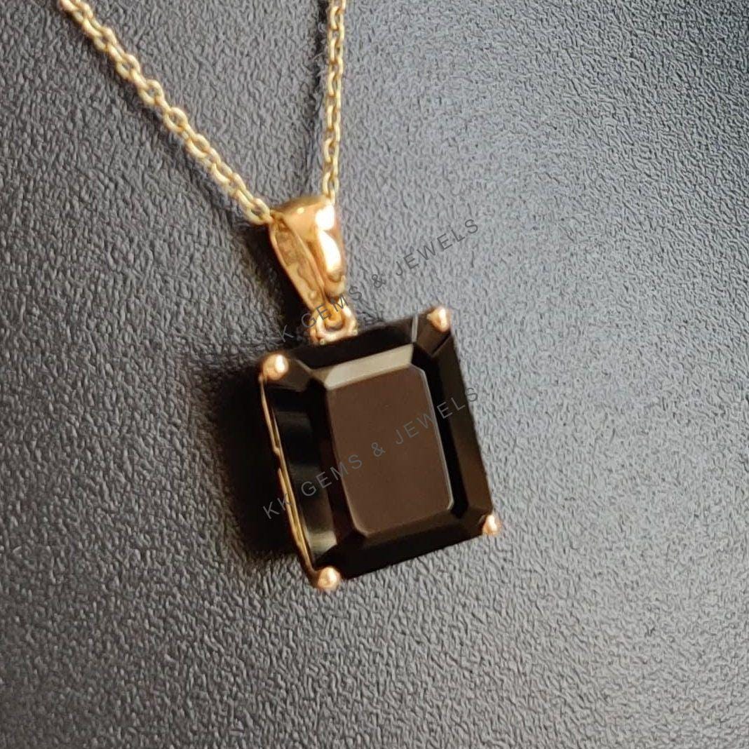 14K Solid Yellow Gold Natural Black Onyx Pendant, Protective Gemstone