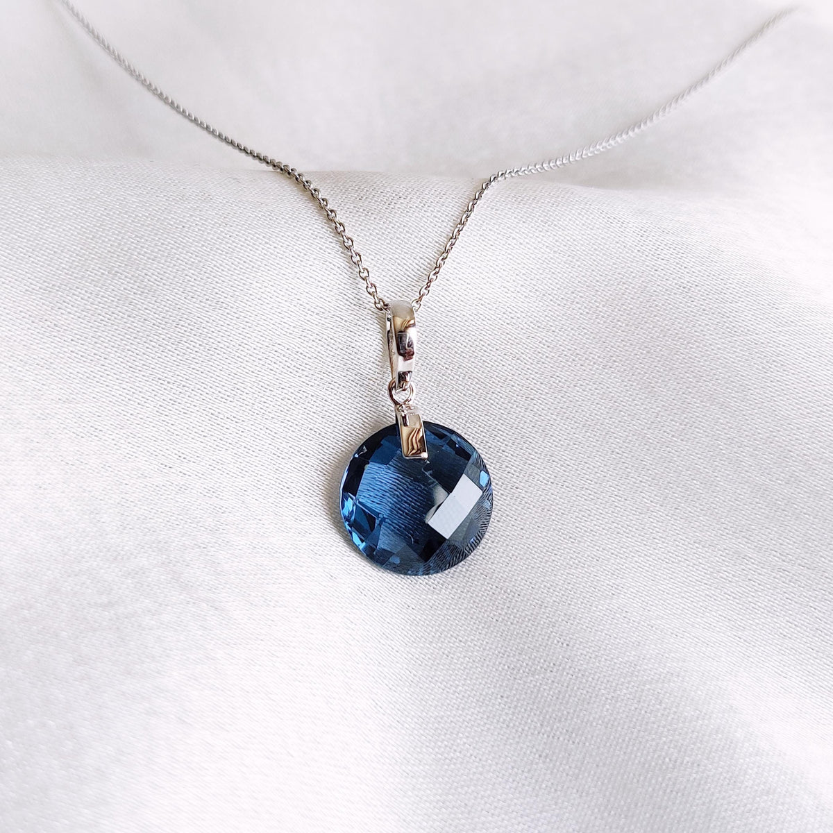 Natural London Blue Topaz Drill Pendant, 14K Solid White Gold, December Birthstone